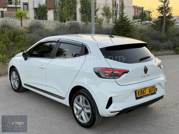 2025 CLİO / HATASIZ BOYASIZ / 25 BİN KM !!/ GARANTİLİ /BAKIMLI !