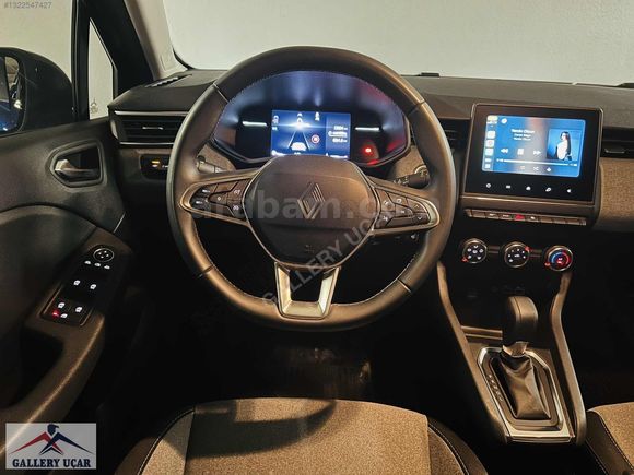 GALLERY UÇAR'dan-BOYASIZ-HATASIZ-2025-RENAULT-CLİO-EVOLUTİON-GSR