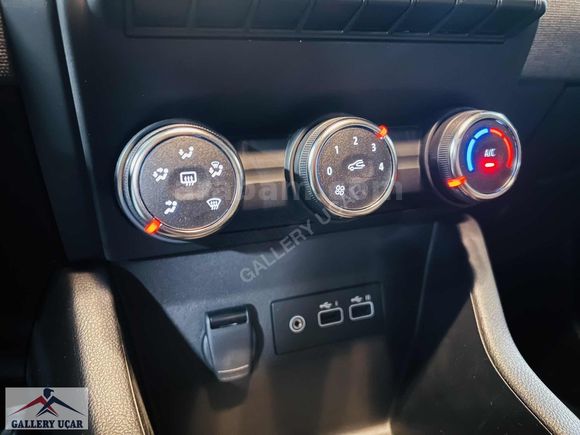 GALLERY UÇAR'dan-BOYASIZ-HATASIZ-2025-RENAULT-CLİO-EVOLUTİON-GSR