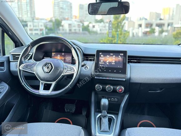 MEB MOTORS~2024 1.0 TCE 90 HP EVOLUTİON X-TRONİC 44BN KM BOYASIZ