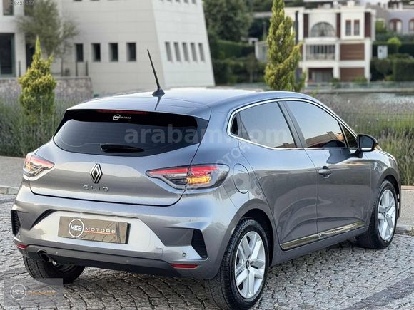MEB MOTORS~2024 1.0 TCE 90 HP EVOLUTİON X-TRONİC 44BN KM BOYASIZ