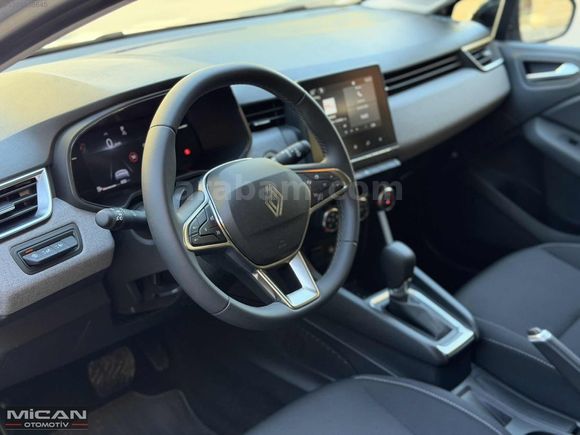 MİCAN OTO-2025 MODEL RENAULT CLİO EVOLUTİON 10.000km'DE%20