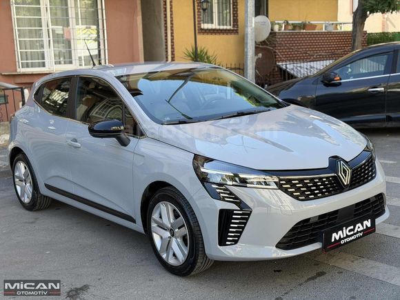 MİCAN OTO-2025 MODEL RENAULT CLİO EVOLUTİON 10.000km'DE%20