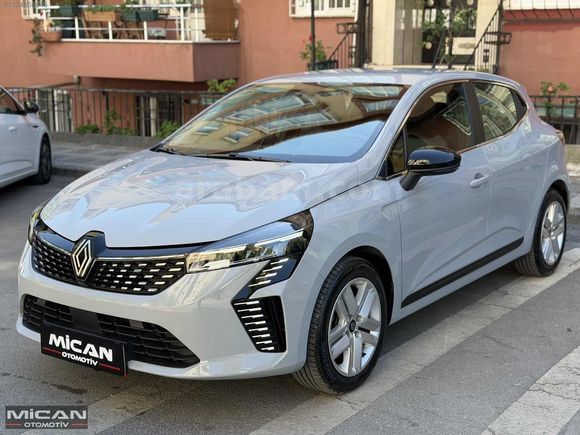 MİCAN OTO-2025 MODEL RENAULT CLİO EVOLUTİON 10.000km'DE%20
