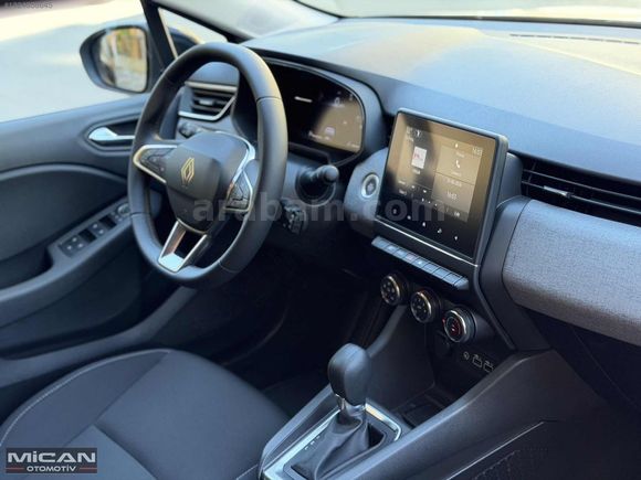 MİCAN OTO-2025 MODEL RENAULT CLİO EVOLUTİON 10.000km'DE%20