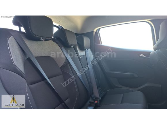 İZZET ACAR DAN 2025 RENAULT CLIO 1.0 TCE EVOLUTION X TRONIC