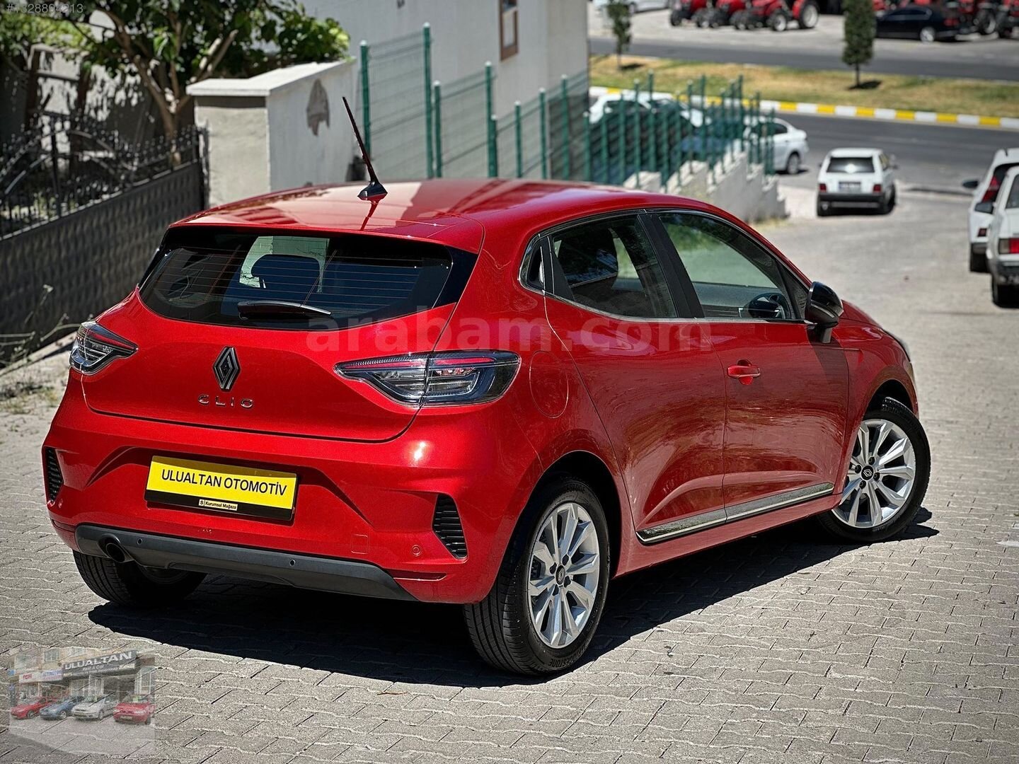 Galeriden Renault Clio 1.0 TCe Evolution 2024 Model Nevşehir 28.200 km Kırmızı 7