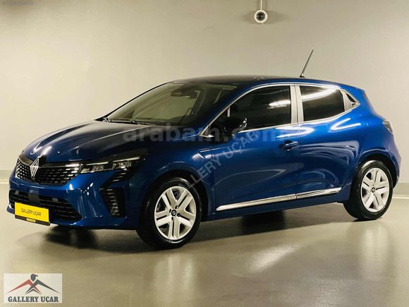 GALLERY UÇAR'dan-HATASIZ-BOYASIZ-2025-RENAULT-CLİO-OTOMATİK-