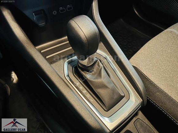 GALLERY UÇAR'dan-HATASIZ-BOYASIZ-2025-RENAULT-CLİO-OTOMATİK-
