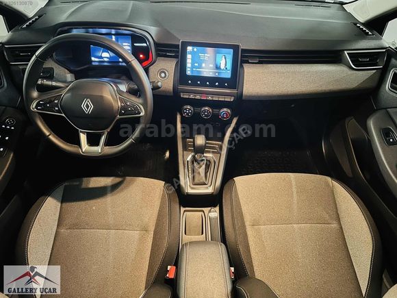 GALLERY UÇAR'dan-HATASIZ-BOYASIZ-2025-RENAULT-CLİO-OTOMATİK-