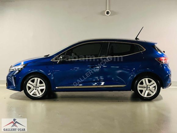 GALLERY UÇAR'dan-HATASIZ-BOYASIZ-2025-RENAULT-CLİO-OTOMATİK-