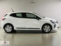 GALLERY UÇAR'dan-HATASIZ-BOYASIZ-2025-RENAULT-CLİO-EVOLUTİON-GSR