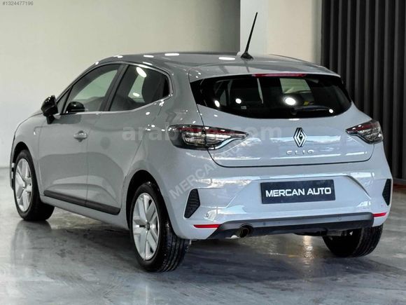 2025 CLİO 1.0 EVOLOUTİON 7.000 KM KREDİ KARTINA 12 TAKSİT
