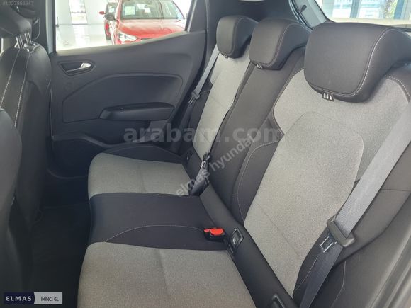 2025 CLIO EVOLUTION 1.0 TCE X-TRONIC 90 19.000 KM