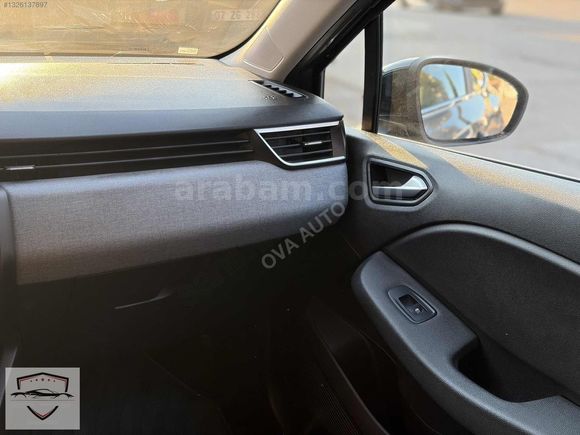 Clio 1.0 TCE Evolution X-Tronic GSR2 %20KDV
