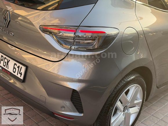 Clio 1.0 TCE Evolution X-Tronic GSR2 %20KDV