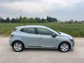 MEMURDAN 2023 RENAULT CLİO EVOLUTİON 1.0 TCE OTOMATİK BOYASIZ-DEĞİŞENSİZ VE TRAMERSİZ