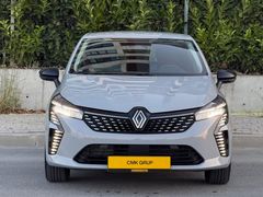 CMK AUTO&&CLİO 2025 1.0 TCE EVOLUTION OTOMATİK GSR 2 NARDO GRİ
