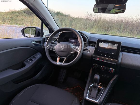 CMK AUTO&&CLİO 2025 1.0 TCE EVOLUTION OTOMATİK GSR 2 NARDO GRİ