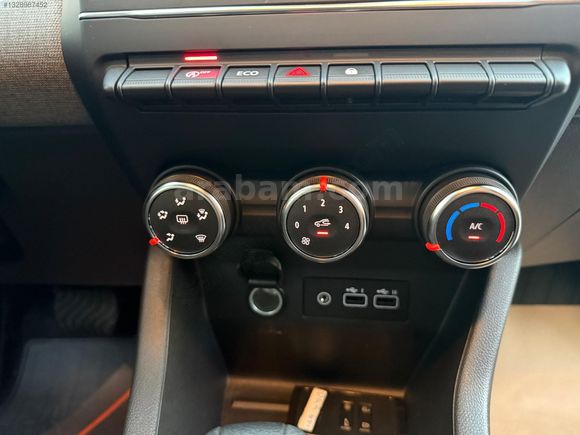 CMK AUTO&&CLİO 2025 1.0 TCE EVOLUTION OTOMATİK GSR 2 NARDO GRİ
