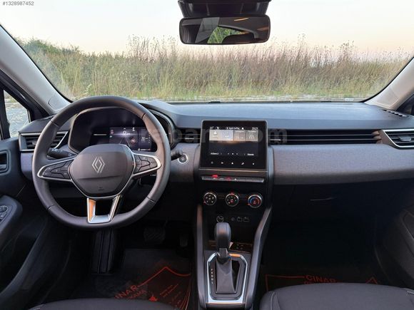 CMK AUTO&&CLİO 2025 1.0 TCE EVOLUTION OTOMATİK GSR 2 NARDO GRİ