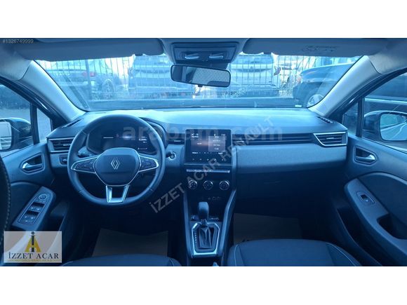 İZZET ACAR DAN 2025 RENAULT CLIO 1.0 TCE EVOLUTION X-TRONIC