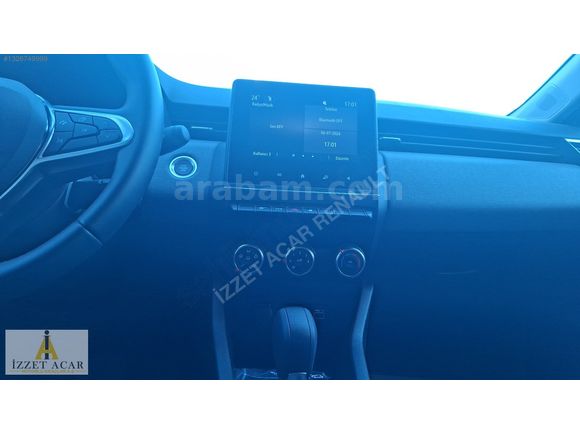 İZZET ACAR DAN 2025 RENAULT CLIO 1.0 TCE EVOLUTION X-TRONIC