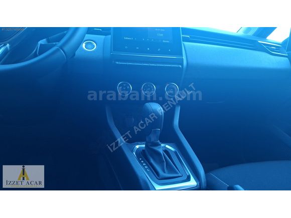 İZZET ACAR DAN 2025 RENAULT CLIO 1.0 TCE EVOLUTION X-TRONIC