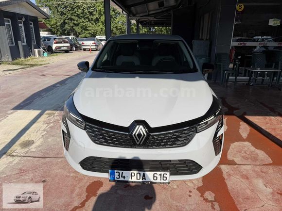 2025 CLIO EVOLUTION 14,000 KM HATASIZ BOYASIZ TRAMERSİZ