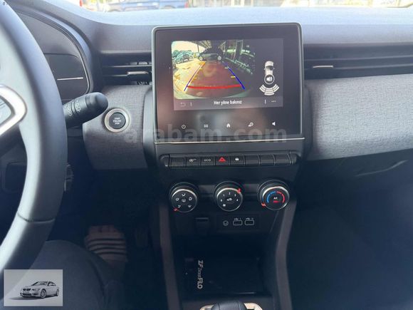 2025 CLIO EVOLUTION 14,000 KM HATASIZ BOYASIZ TRAMERSİZ