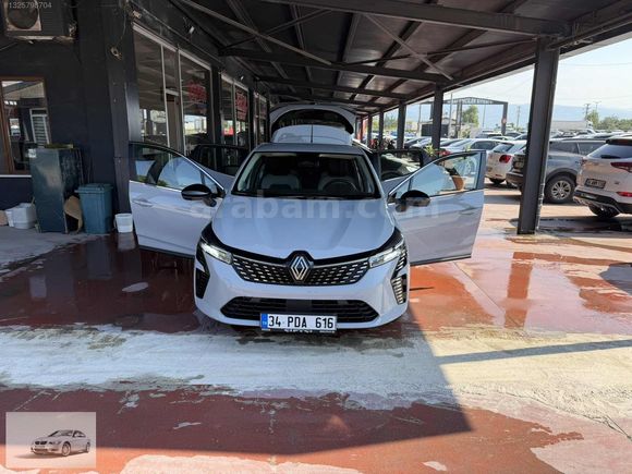 2025 CLIO EVOLUTION 14,000 KM HATASIZ BOYASIZ TRAMERSİZ