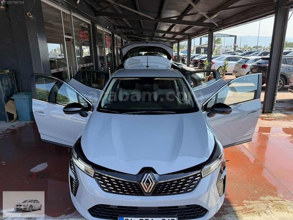 2025 CLIO EVOLUTION 14,000 KM HATASIZ BOYASIZ TRAMERSİZ