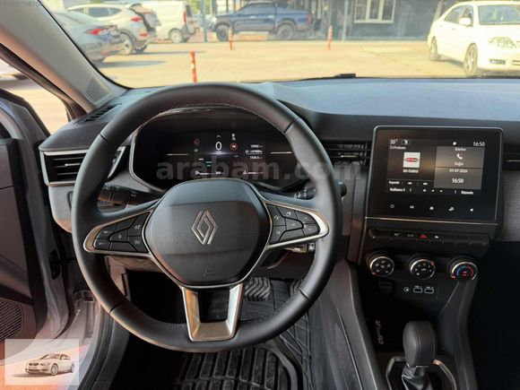 2025 CLIO EVOLUTION 14,000 KM HATASIZ BOYASIZ TRAMERSİZ