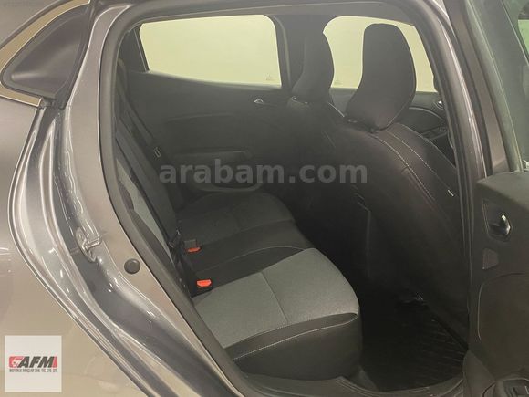 AFM'DEN 2025 MODEL OTOMATİK 1.0 TCE EVOLUTİON GSR %20 FATURALI