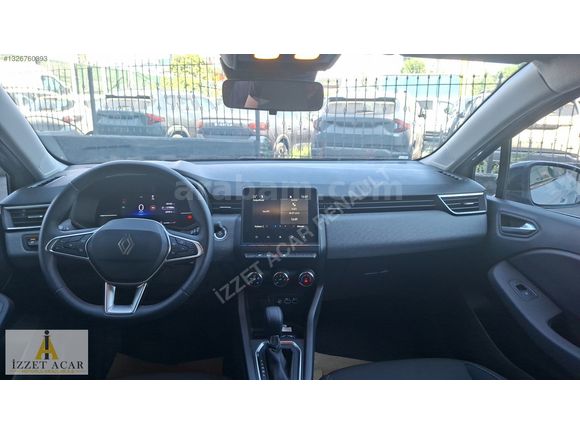 İZZET ACAR DAN 2025 RENAULT CLIO 1.0 TCE EVOLUTION X-TRONIC