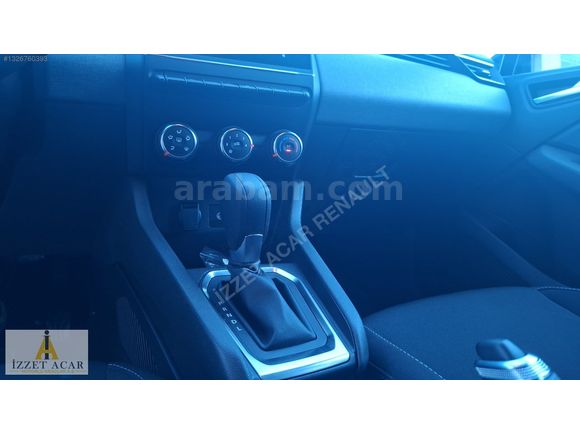 İZZET ACAR DAN 2025 RENAULT CLIO 1.0 TCE EVOLUTION X-TRONIC