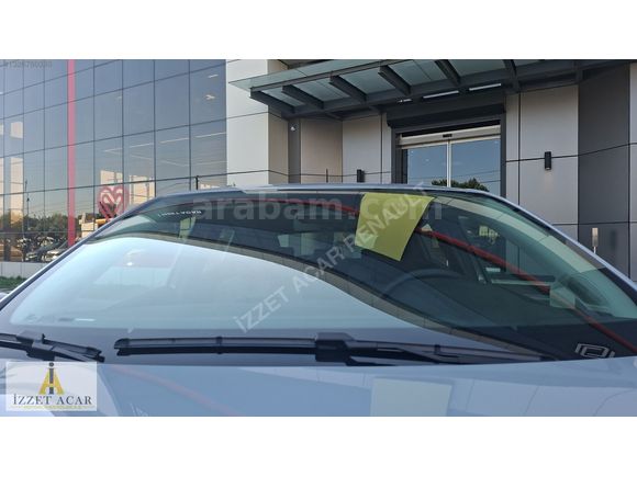 İZZET ACAR DAN 2025 RENAULT CLIO 1.0 TCE EVOLUTION X-TRONIC