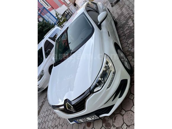 Sahibinden Renault Megane 1.3 TCe Joy 2021 Model 