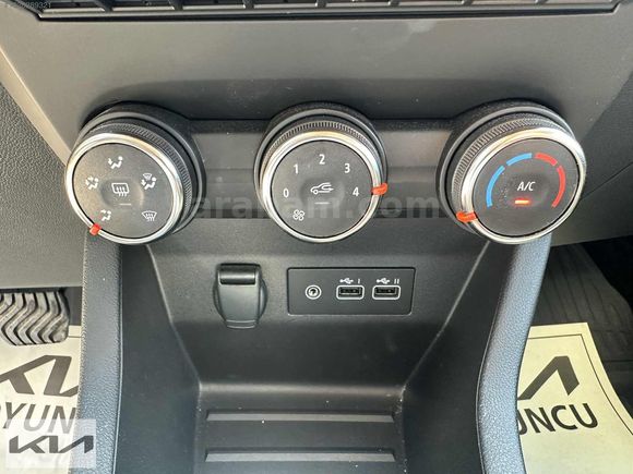 KOYUNCU OTOMOTIV - RENAULT CLIO 1.0 EVOLUTİON HATASIZ