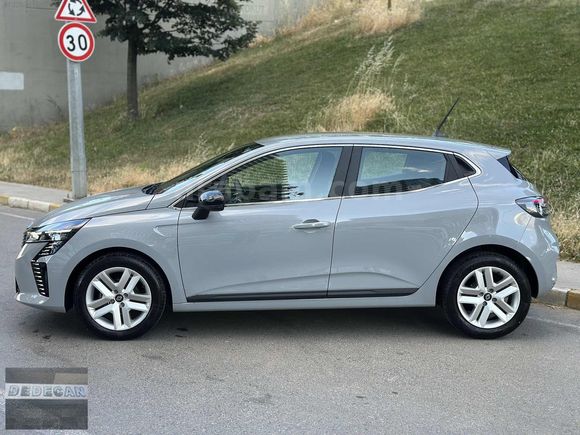2025 BOYASIZ CLIO 1.0TCe EVOLOTİON %20 FATURALI 6001 KM DE
