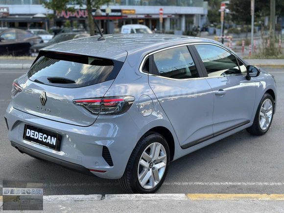 2025 BOYASIZ CLIO 1.0TCe EVOLOTİON %20 FATURALI 6001 KM DE