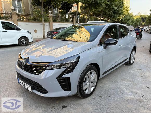 2025 CLIO 1.0 TCE EVOLUTION - HATASIZ - 6 257 KM