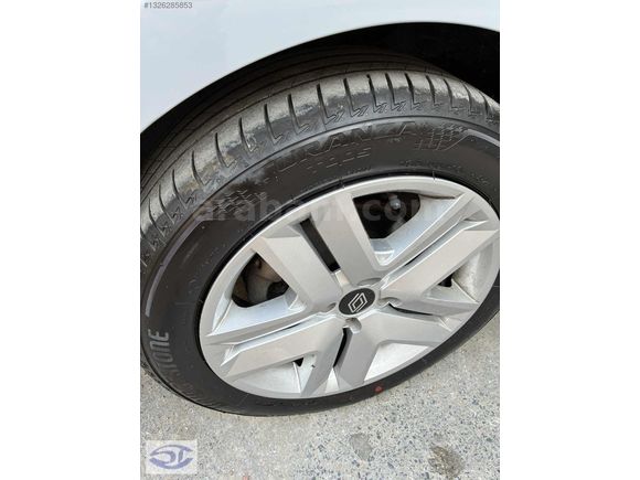 2025 CLIO 1.0 TCE EVOLUTION - HATASIZ - 6 257 KM
