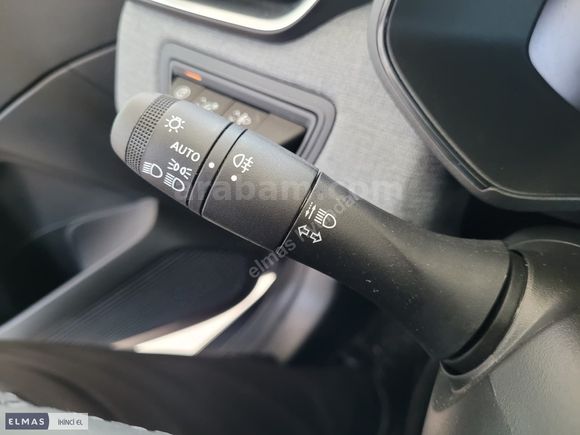 2025 CLIO EVOLUTION 1.0 TCE X-TRONIC 90 ORJİNAL - 8.000 KM