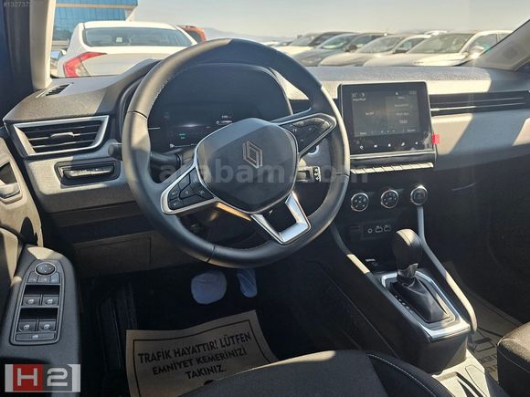 ÇAMKIRAN H2 GAZİEMİR'den2025 Renault Clio 1.0 Tce Evolution Otm