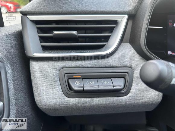 2025 Clio 1.0 Tce Otomatik - Hatasız , Boyasız , Çelik Jantlı