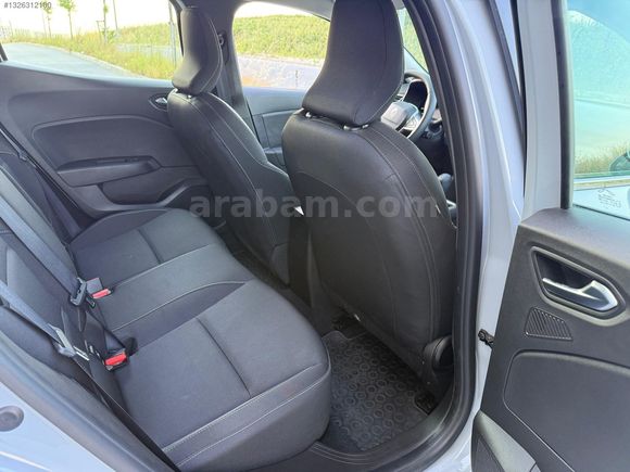 CMK AUTO&&CLİO 2025 1.0 TCE EVOLUTION OTOMATİK GSR 2 NARDO GRİ
