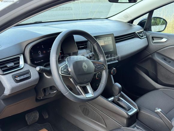CMK AUTO&&CLİO 2025 1.0 TCE EVOLUTION OTOMATİK GSR 2 NARDO GRİ
