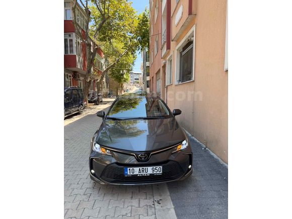Sahibinden Toyota Corolla 1.5 Dream X-Pack 2025 Model 
