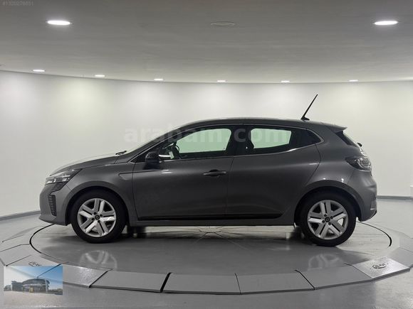 2025 Clio 1.0 TCE Evolution X-Tronic / 6.584 KM "12AY KART"